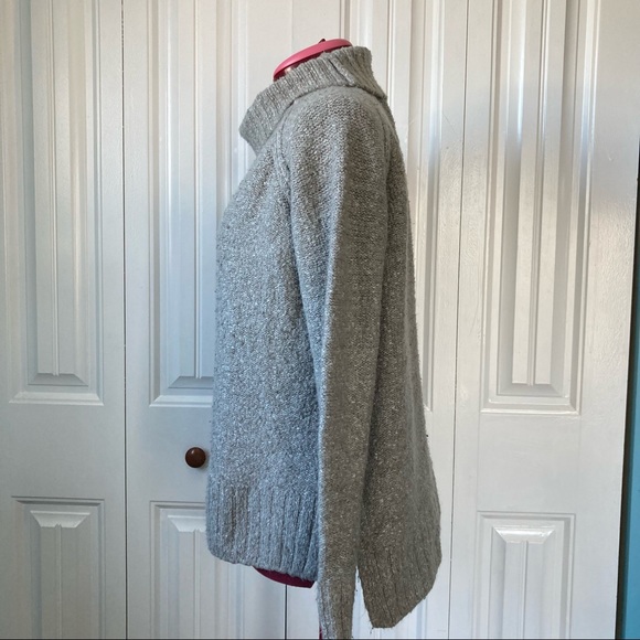 Knitted turtleneck Sweater - Picture 2 of 4